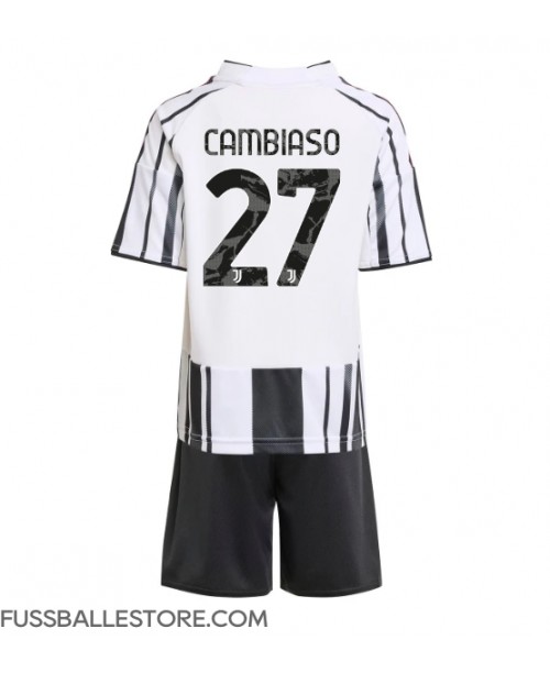 Günstige Juventus Andrea Cambiaso #27 Heimtrikotsatz Kinder 2025-26 Kurzarm (+ Kurze Hosen) Günstige Juventus Andrea Cambiaso #27 Heimtrikotsatz Kinder 2025-26 Kurzarm (+ Kurze Hosen)
